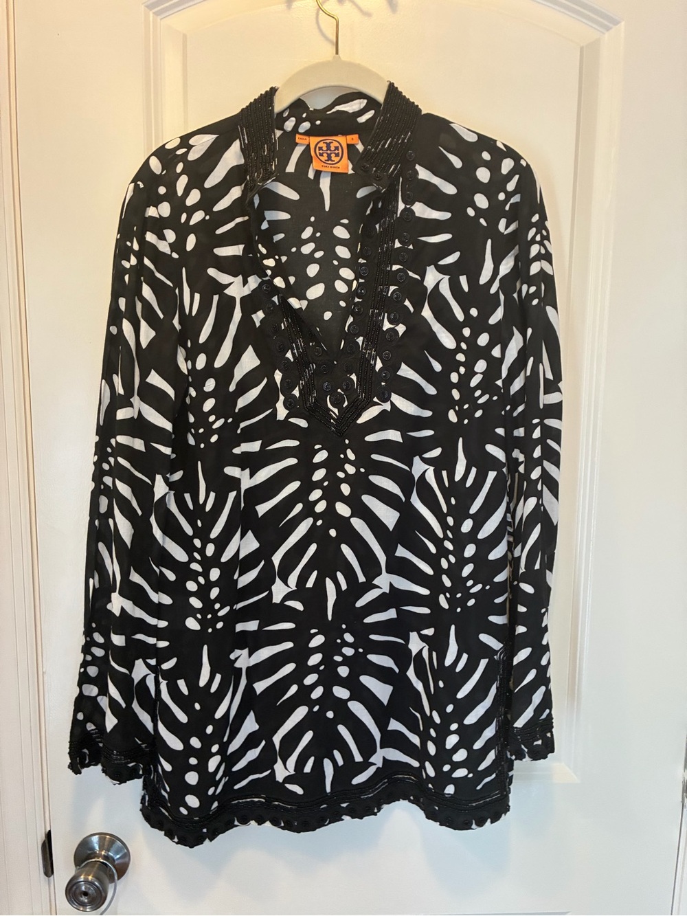 Tory Burch Black & White beaded V-Neck Tunic